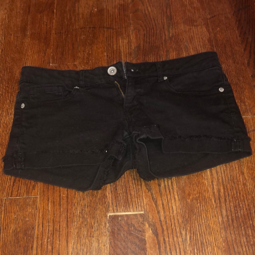 BLACK SHORTS JUNIORS 3/4  low rise